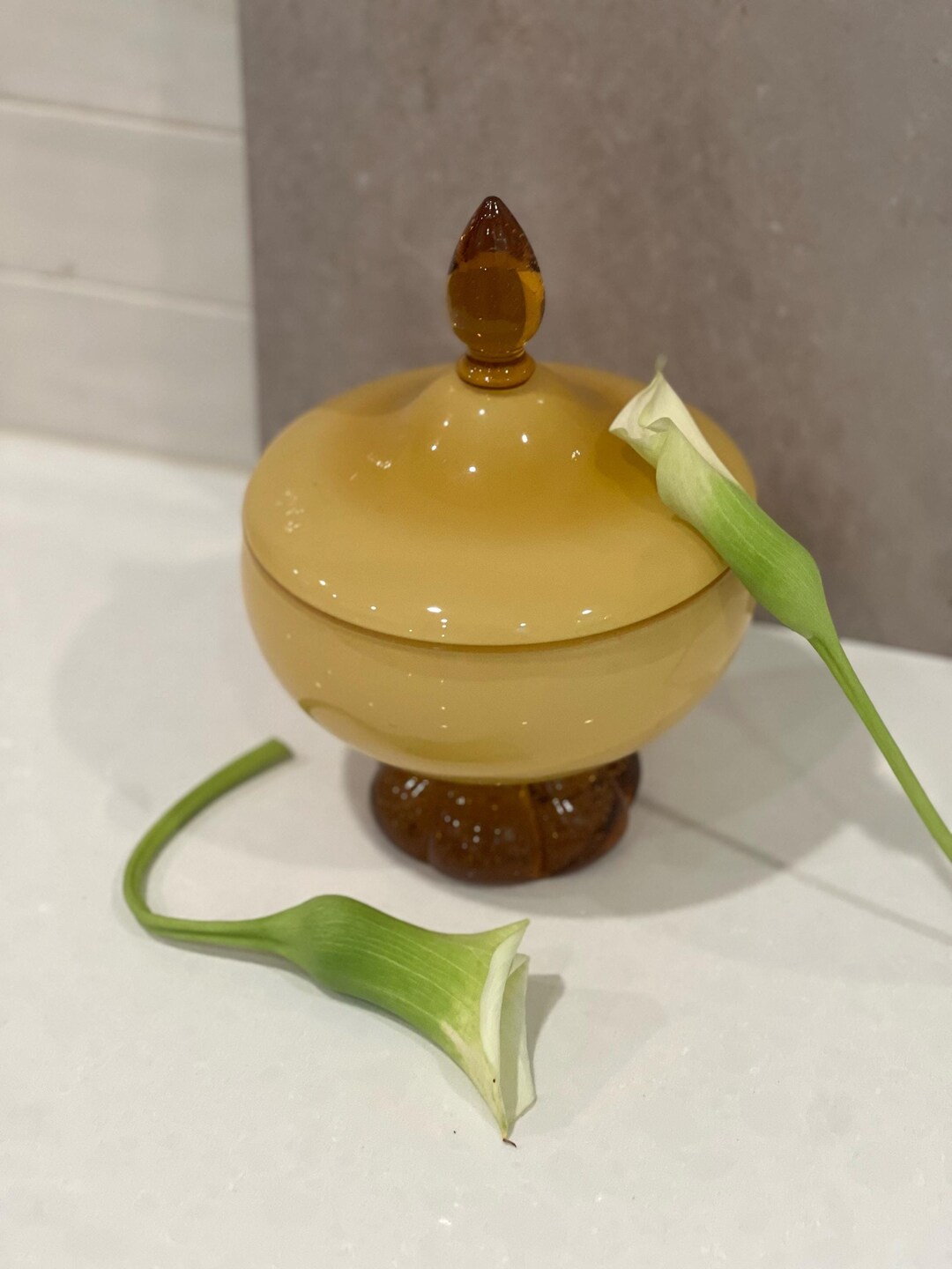 LE Smith Moon and Stars Vase Amberina Glass Fluted Bud Vintage Red/Orange/ Amber
