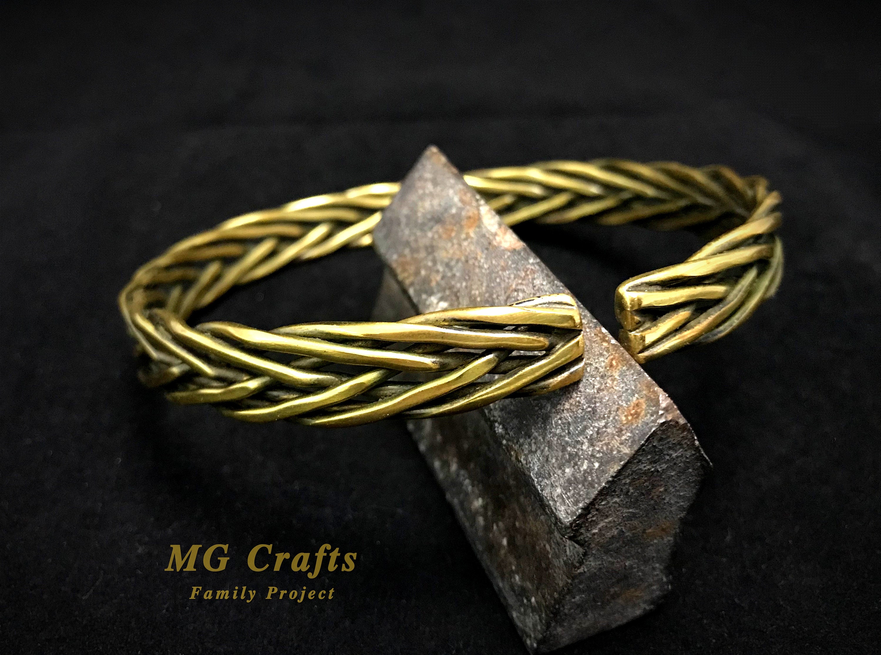 Nugold Viking Armlet, Heavy Arm Ring Nordic Torc, Like 14K Golden Look