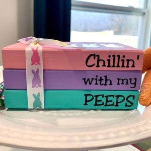 Easter tiered tray decor, Spring tier tray decor, Peeps, mini wood book stack, farmhouse home decorations- CHILLIN with MY PEEPS