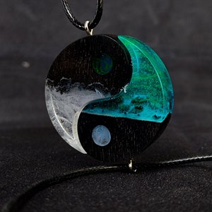 Yin yang couple necklaces, aurora northern lights, Matching necklaces Birthday gift Wood resin couple pendants, perfect gift for her
