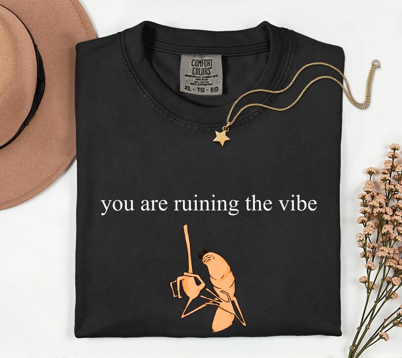 You Are Ruining The Vibes-shirt, Marcus The Worm-shirt, Brain Rot-shirt, Robert Help Marcus The Worm Lelijk shirt afbeelding 2