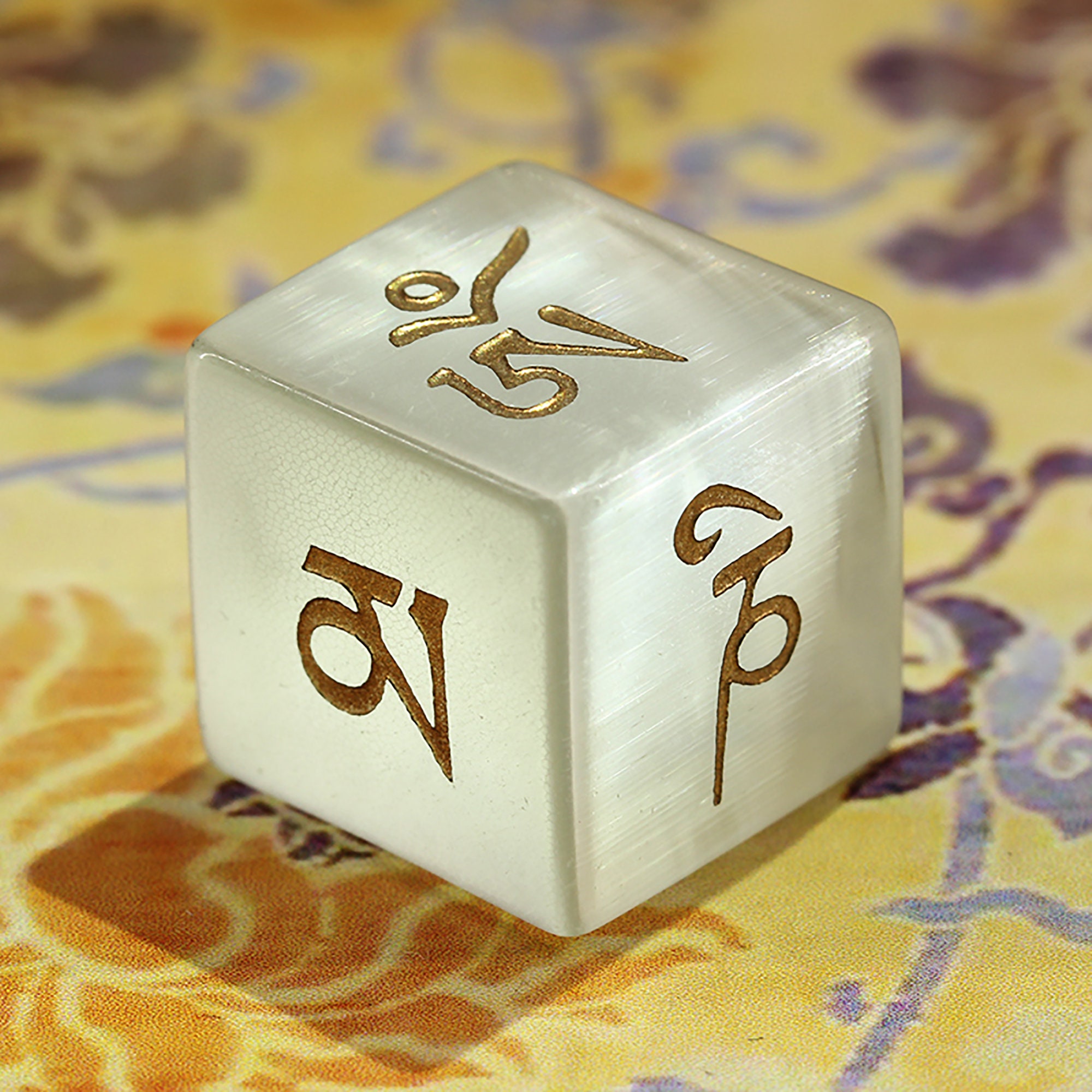 D6 Gemstone Tibetan DiceGem Mo DiceRune Divination Etsy