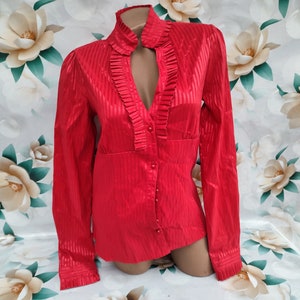 90s Vintage Women&#39;s Red Formal Pleated Blouse Ruffle Collar Long Sleeve. Size S-M.