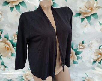 90s Vintage women's black cropped cardigan/bolero gothnik quarter sleeve. Size M-L.