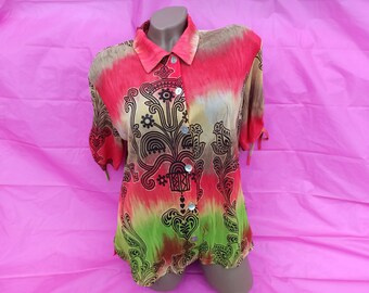 80s Vintage summer short sleeved blouse for women. Bright red ombre green blouse in boho style. Size L-XL