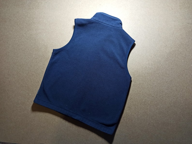 Reth blue warm waistcoat with zipper with pockets. 90s Vintage fleece vest for a boy 6-7 years old