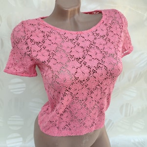 90s Vintage Women Pink Lace Crop Top Short Sleeve. Size XS-S.