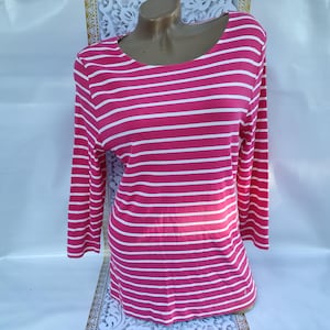 90s Vintage Womens Pink Striped Ribbed V-Neck Wrap Top 3/4 Sleeve. Size M.