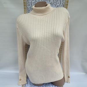 90s Vintage Viscose Women&#39;s Cream High Neck Ribbed Turtleneck Long Sleeve Size L-XL.