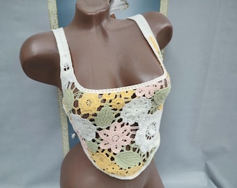 90s Women's Floral Knitted Crop Tank Top with Tie Back. Size XS-S.
