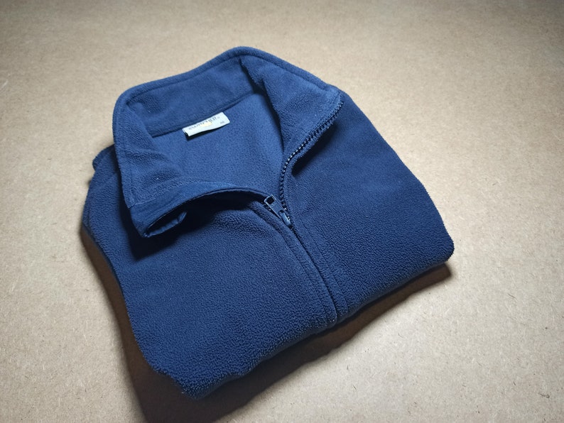 Reth blue warm waistcoat with zipper with pockets. 90s Vintage fleece vest for a boy 6-7 years old