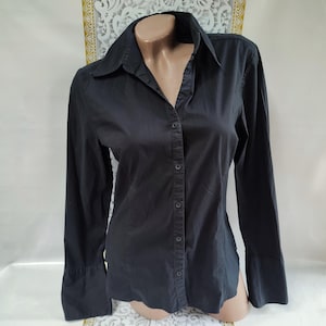 90s Vintage Women&#39;s Black Minimalist Blouse/Shirt Short Sleeve. Size M.