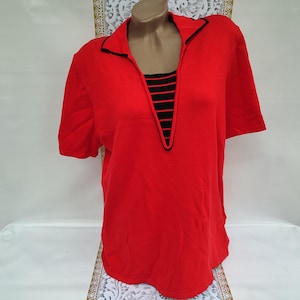 90s Vintage Viscose Women's Red Pullover Collar Short Sleeve. Size L-XL.