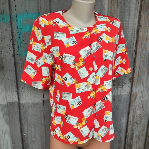 90s Vintage women's bright red blouse with short sleeves. Blouse with print Hawaiian style. Size M-L.