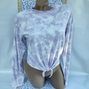 90s Vintage Cotton Women Lilac Tie Dye Top Cat Long Sleeve. Size S.