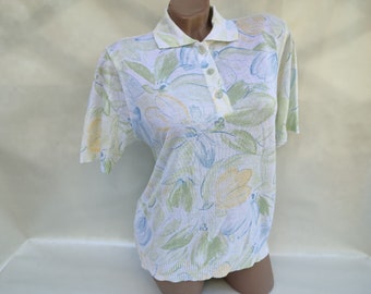 90s Vintage Womens White Floral Polo Top Short Sleeve. Size M-L.