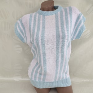 90s Vintage Womens Blue White Knitted Top/Tee Striped Short Sleeve. Size M-L.