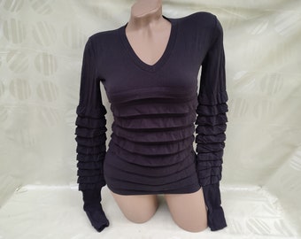 Top de manga larga con volantes y capas, estilo vintage de los 90 para mujer, color negro. Talla XS-S.