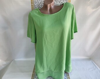 90s Vintage Women's Minimalist Green Blouse/Top Short Sleeve. Size L.