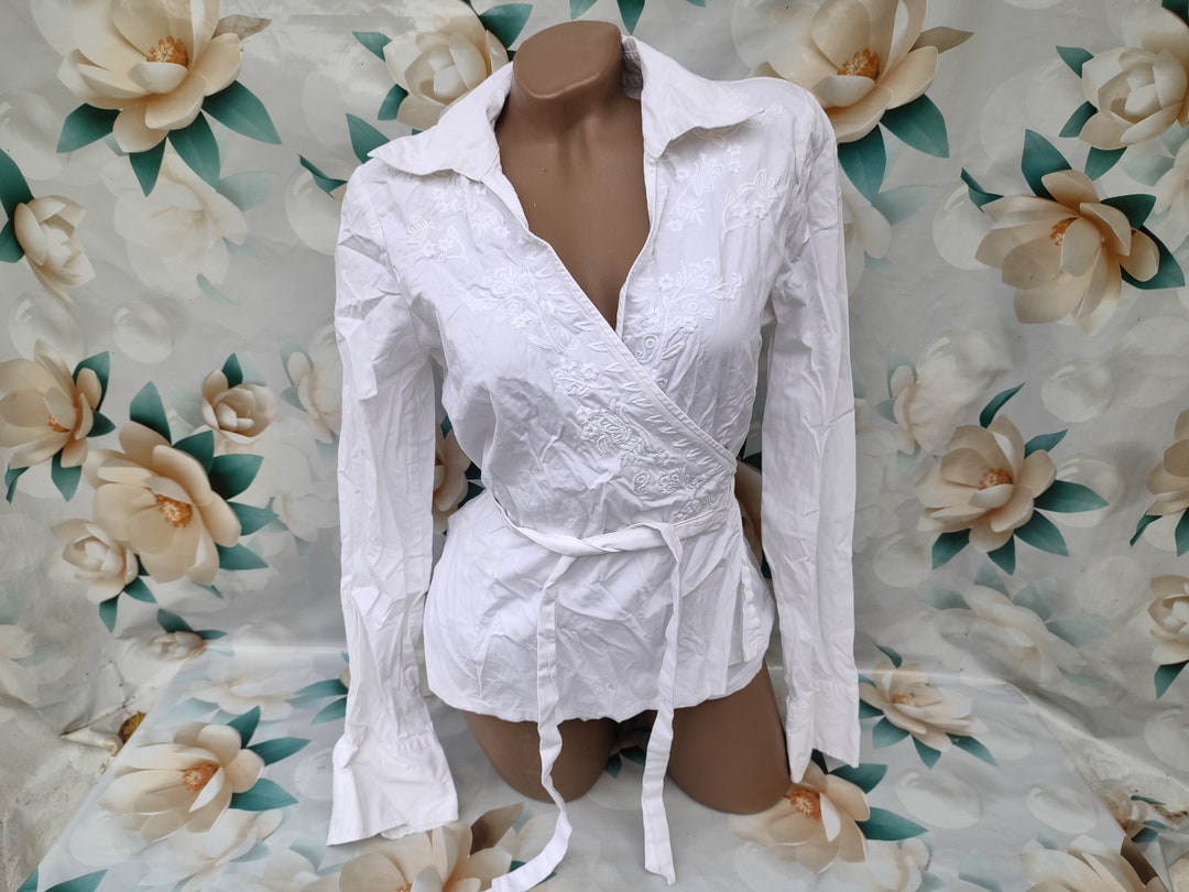 90s Vintage Cotton Women's White Wrap Blouse/shirt Embroidery Long