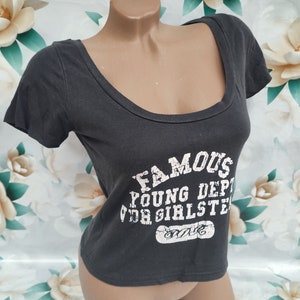 90s Vintage Women's Black Crop Top Short Sleeve. Size XS-S.