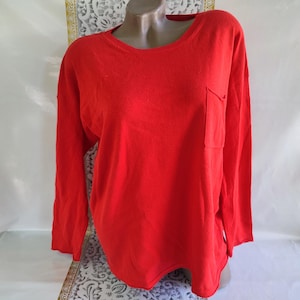 Jaren 90 vintage kasjmierkatoen rode trui/trui voor dames, oversized lange mouw. Maat M-L.