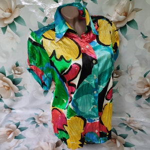 Jaren 90 vintage dames abstracte kleurblok blouse/shirt hippie korte mouw. Maat L-XL.