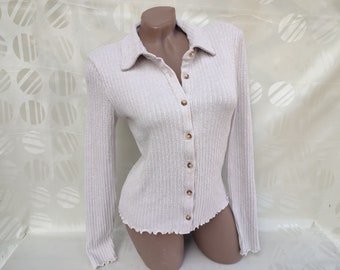 Polo à manches longues crème côtelé pour femmes vintage des années 90. Taille S-M.