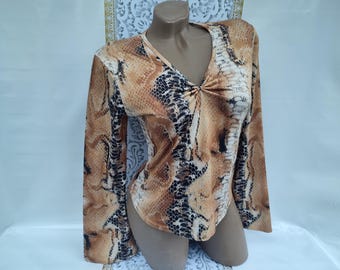 90s Vintage Women's Animal Print Brown Top Long Sleeve. Size XS-S.