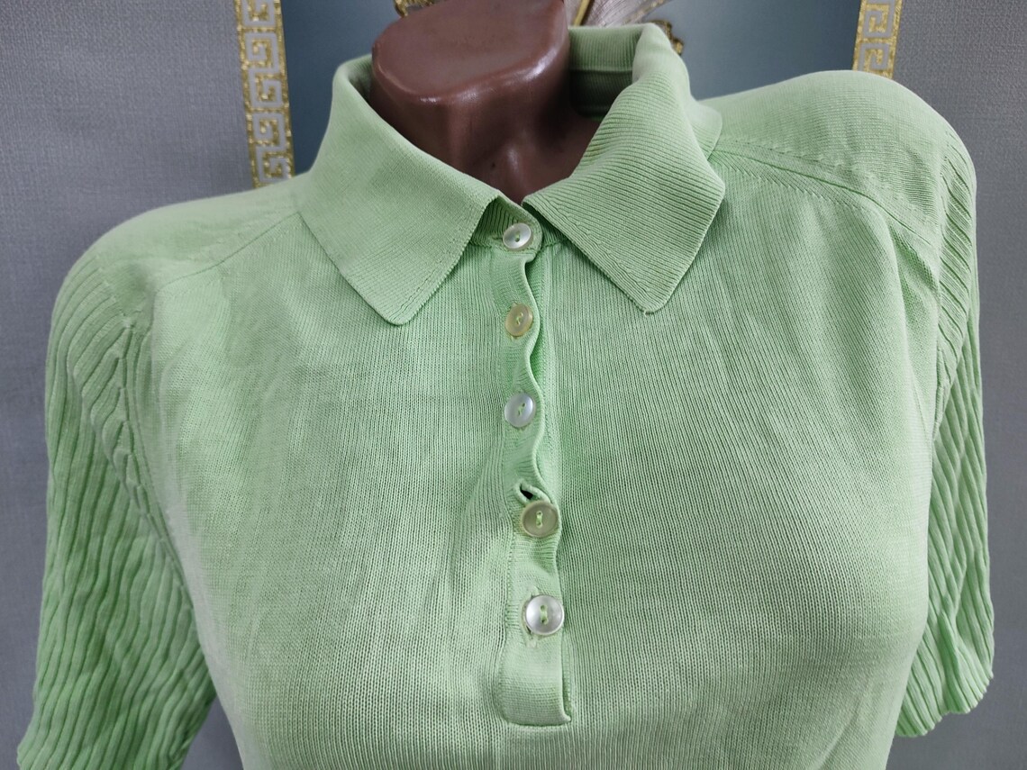 90s Silk Women's Lime Top with Short Sleeves. Size M., foto 2 di 5