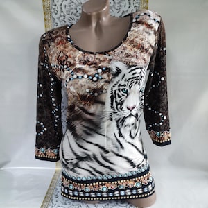 90s Vintage Viscose Women&#39;s Brown Animal Print Top/Blouse Half Sleeve. Size S-M.