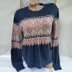 90s Vintage Women&#39;s Blue Gray Geometric Sweater/Pullover Long Sleeve. Size S-M.