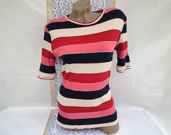 90s Vintage Cotton Women's Red Ribbed Striped Top Short Sleeve. Size S-M.