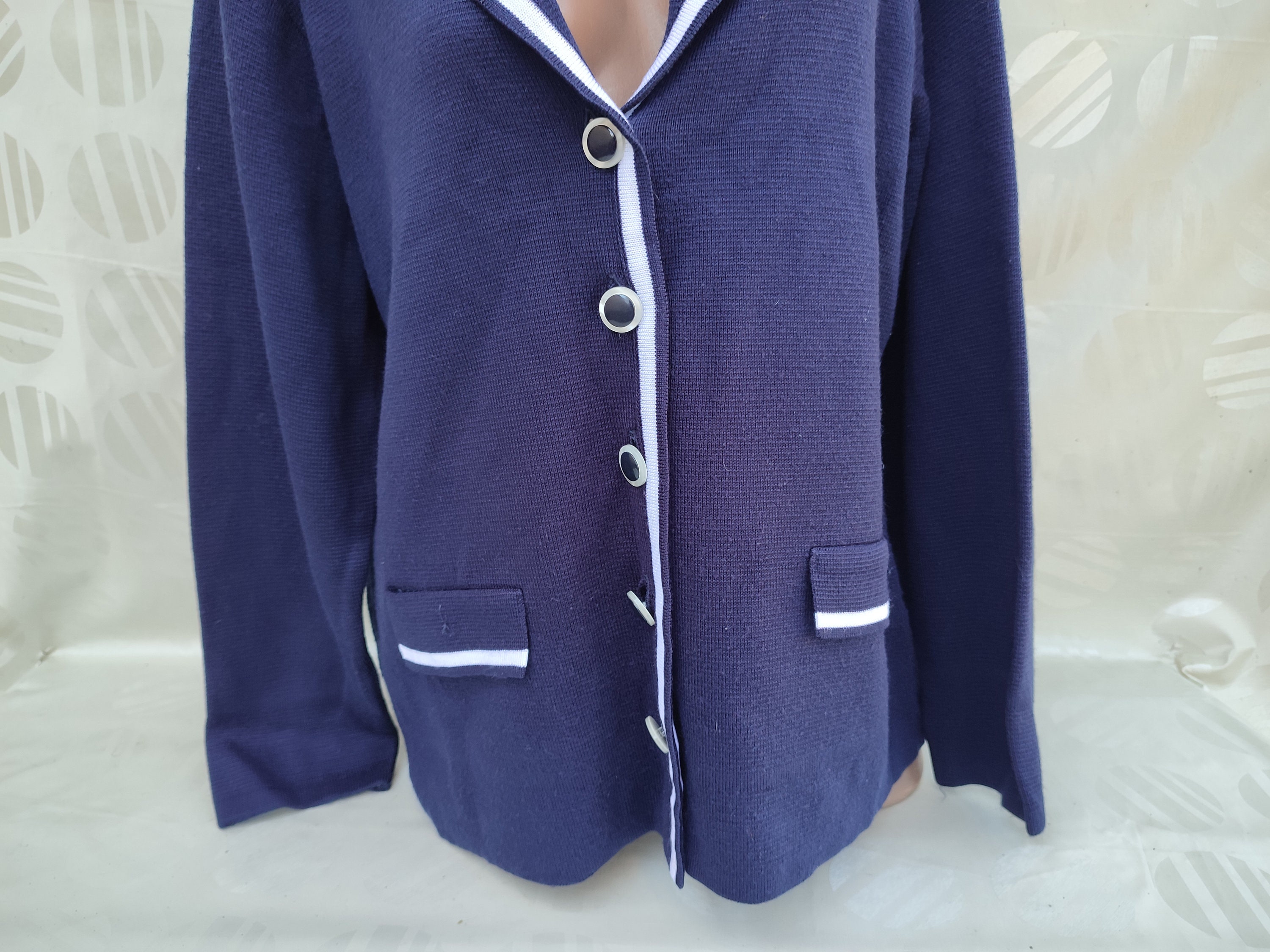 90s Vintage Womens Blue V-neck Chanel Cardigan Button Collar