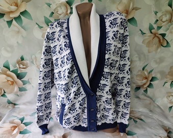 90s Vintage Womens White Blue Abstract Cardigan Collar Oversized Dragon Print Long Sleeve. Size L-XL.