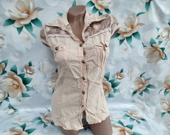 90s Vintage Italy cotton women's cream lace blouse short sleeve. Size XS-S.