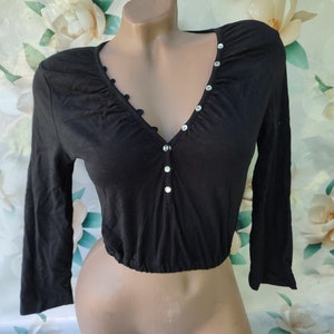 90s Vintage Womens Black V Neck Crop Top Long Sleeve. Size XXS-XS.