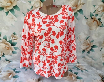 90s Vintage Viscose Womens White Red Floral Top Long Sleeve. Size XL.