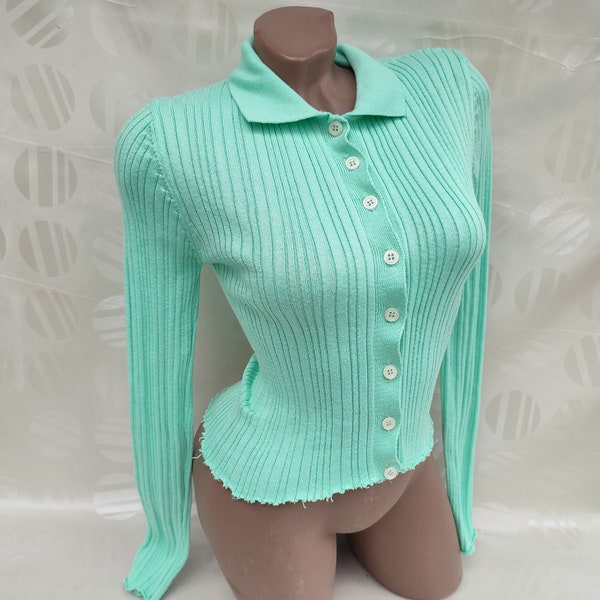 90s Vintage Womens Mint Crop Polo Top Button Ribbed Long Sleeve. Size XS-S.