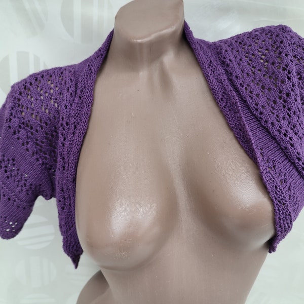 Boléro en coton tricoté violet vintage des années 90 pour femmes à manches courtes. Taille S-M.