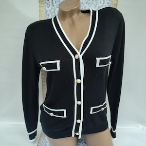 90s Vintage Women's Black White V-Neck Cardigan Button Long Sleeve. Size XS-S.
