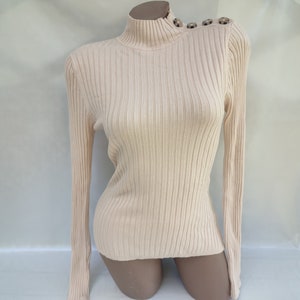90er Vintage Damen Cremefarbener Gerippter Pullover/Rollkragenpullover Langarm. Größe M-L.