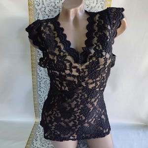 90s Vintage Women&#39;s Black Lace Transparent Top/Tee V-Neck Sleeveless. Size M-L.