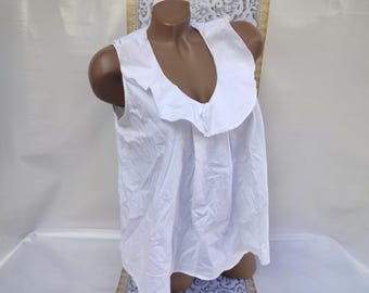 90s Vintage Cotton Women's White Ruffle Sleeveless Top. Size M.