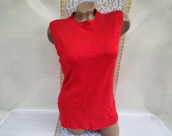 90s Vintage Women's Red Viscose Sleeveless Top Fine Knit. Size L.