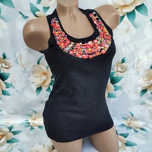 90s Vintage women&#39;s black top/tank top in ribbed embroidered stones and rhinestones. Size S-M.