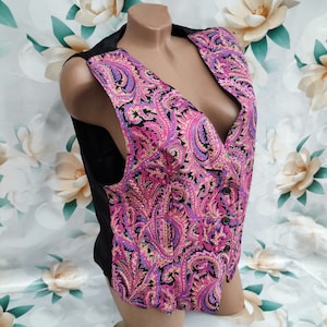 Jaren 90 vintage katoenen dames/heren roze formeel vest/gilet paisley print open hals maat L.