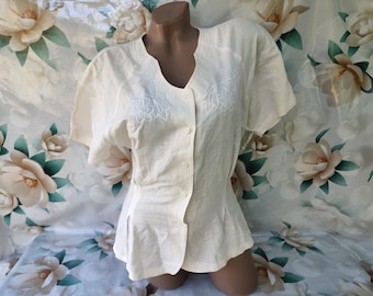 90s Vintage Linen & Cotton Women's Cream Blouse Boho Short Sleeve. Size S-M.
