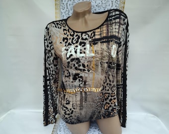 90s Vintage Women's Animal Print Top Long Sleeve. Size M.