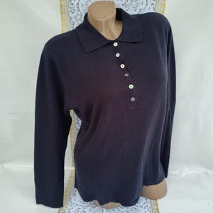 90s Vintage Women&#39;s Blue Pullover With Collar. Size L.